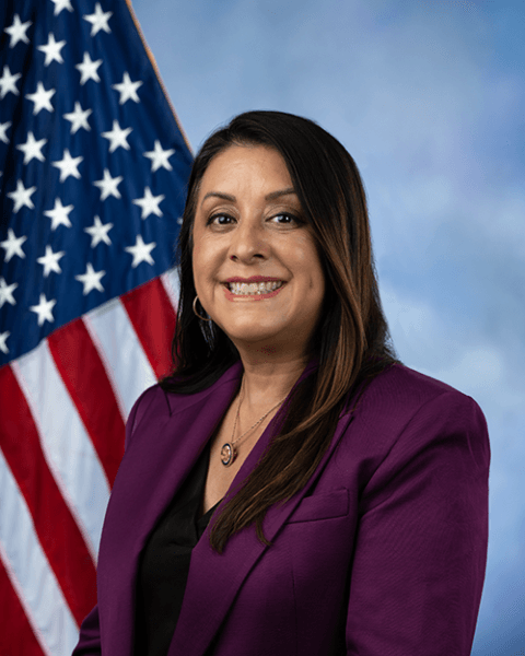 Luz M. Rivas profile photo